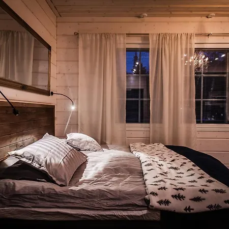 Happy Fox Aparthotel 3*