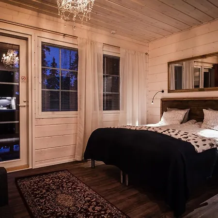 Ξενοδοχείο με διαμερίσματα Happy Fox 3*